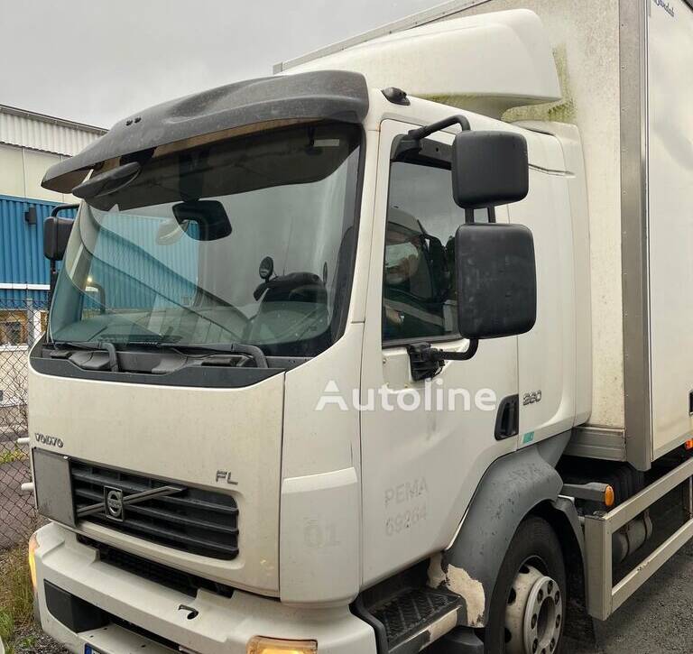 Volvo FL6 Isothermal Truck – 2013